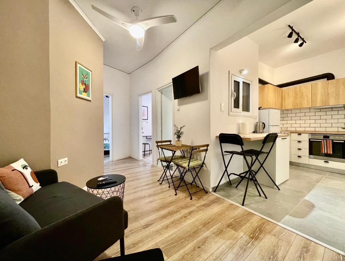 B&B Boutique Two Bedrooms Apartments Athens Exterior photo