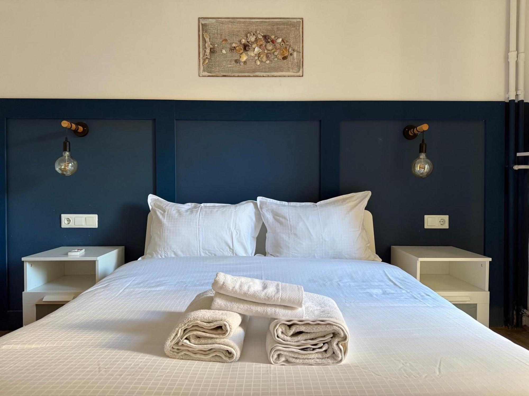 B&B Boutique Two Bedrooms Apartments Athens Exterior photo